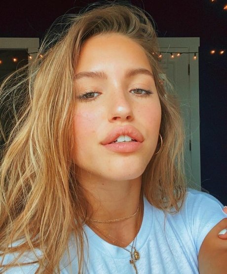 teen masturbation onlyfans top photo