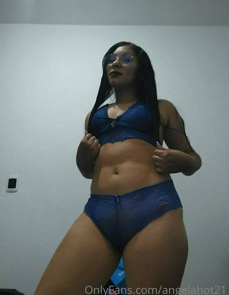 sucking big cock onlyfans naked galleries