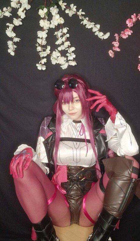 Linaneyeon star sex galleries