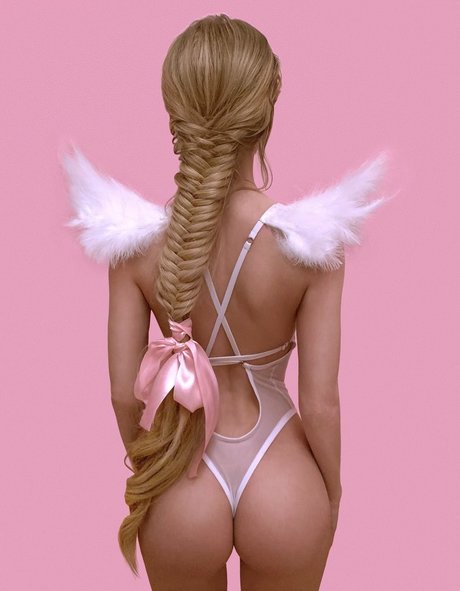 Angelica Kenova high quality pornstar pics