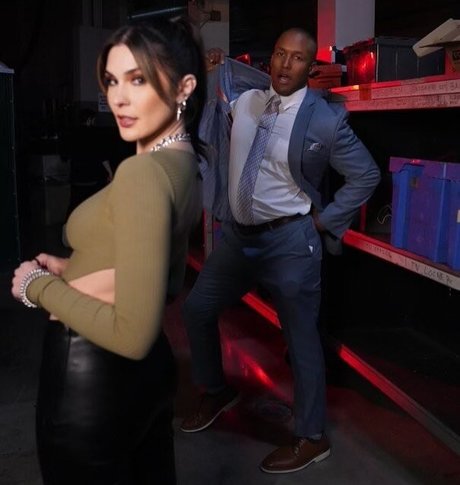 milf pawg onlyfans nude pic