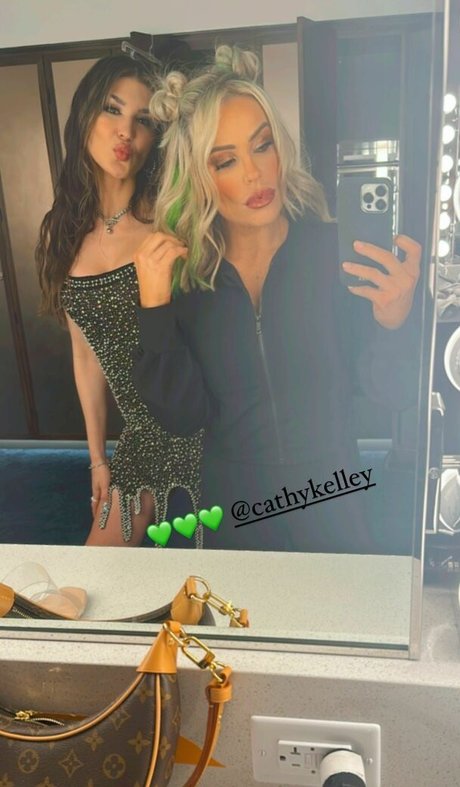 Cathy Kelley star adult photos