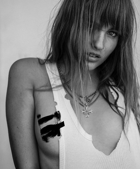 jerk onlyfans pornographic picture