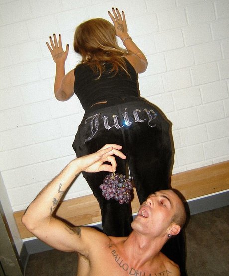 gay sauna onlyfans beautiful pictures