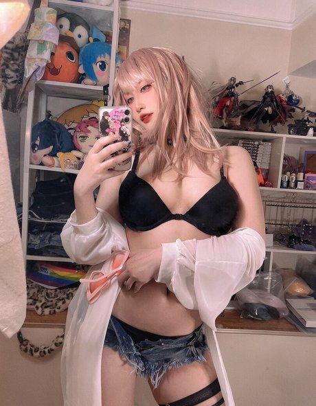 SuperBitchBecky art actress photo