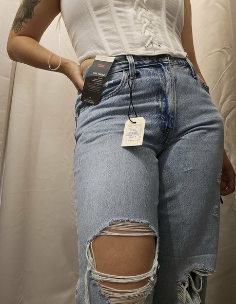 AvaGG star porn pictures