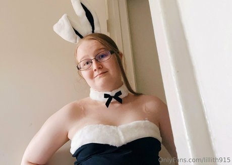 lillith915 pretty model pic