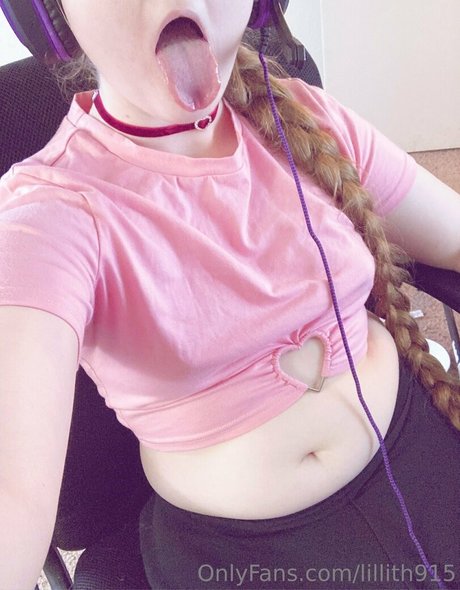 lillith915 pornstar nudes photos