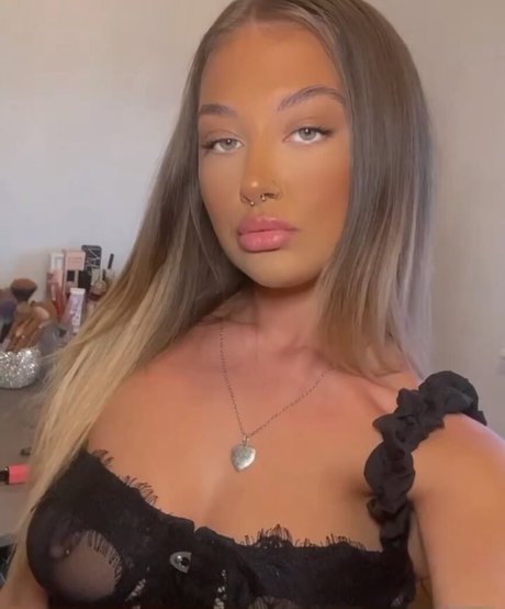 Tegan Tinks exclusive actress archive