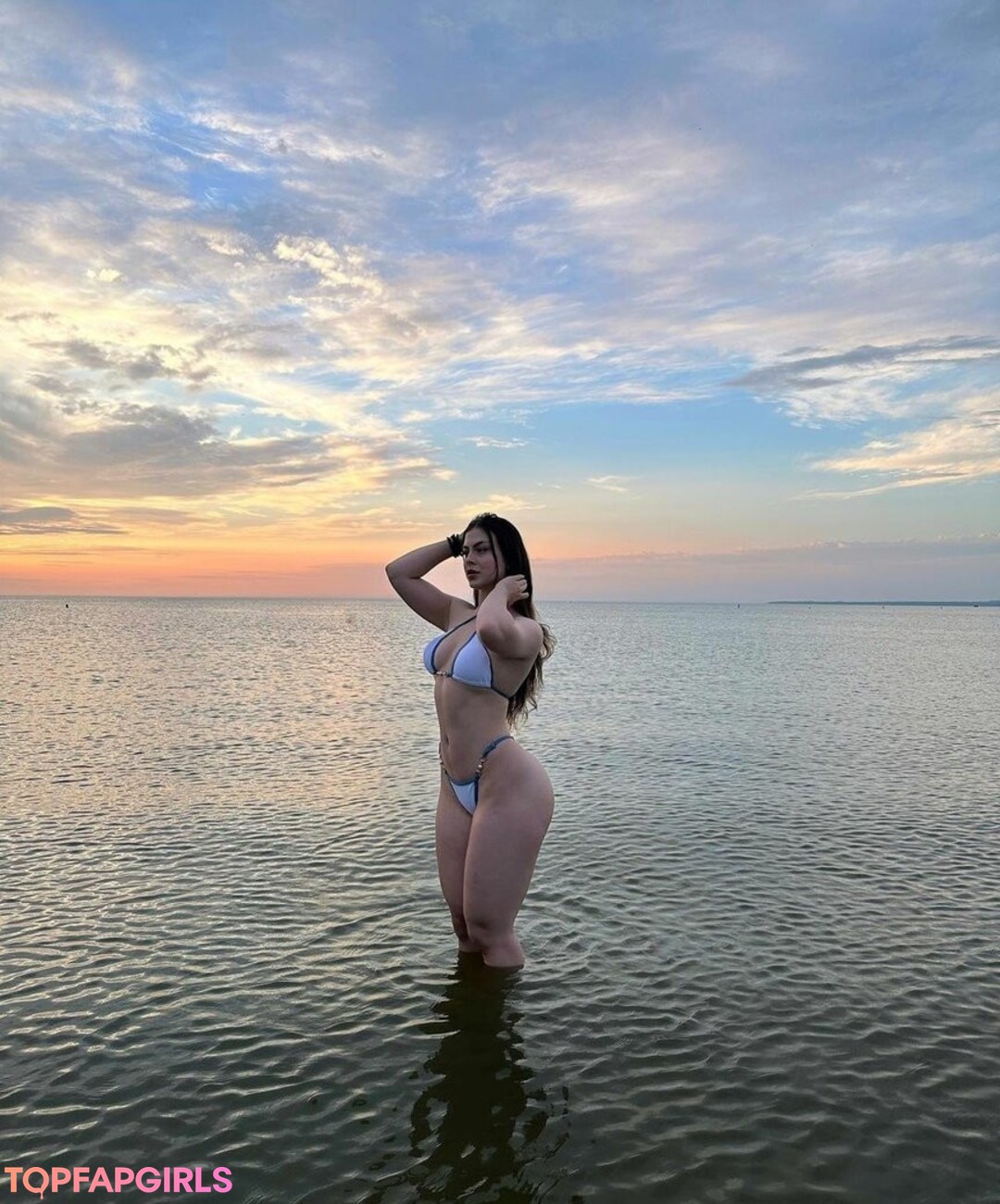 Sudefit model sex pictures