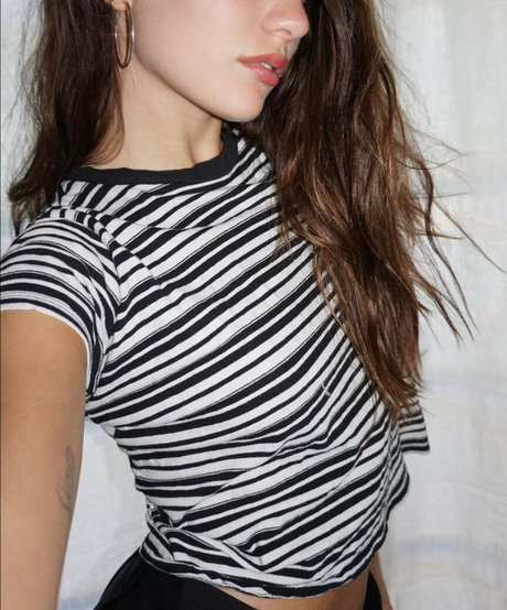 girlfriend onlyfans beautiful naked image