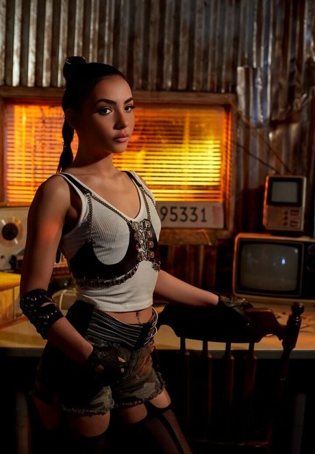 tall milf onlyfans pornos galleries