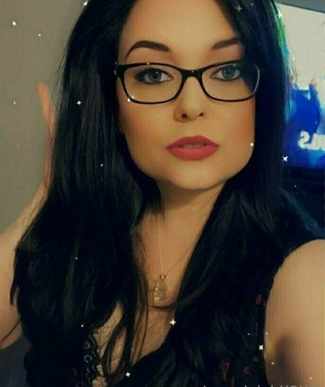 the laurajohnson beautiful pornstar photo