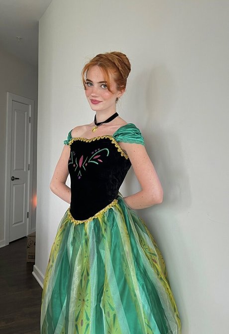 curvy lesbian onlyfans nudes galleries