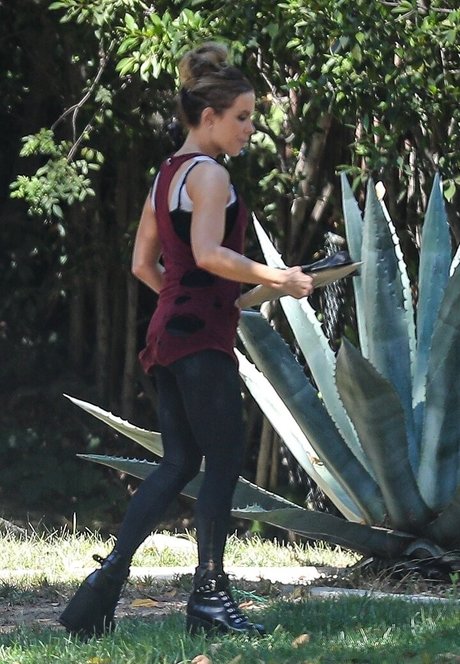 gloryhole princess onlyfans free porn photos