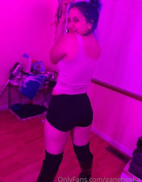 barista onlyfans top pic