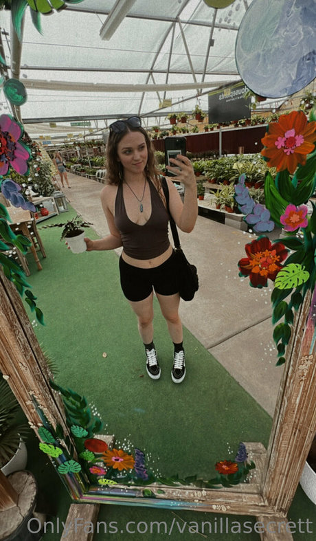 vanillasecrett high quality actress image