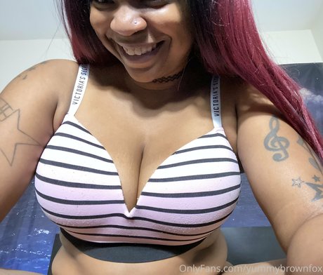 yummybrownfox top profile image