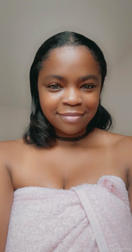 fitness model onlyfans pornographic photos