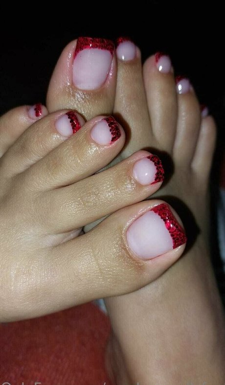 sandy small feet star art pics