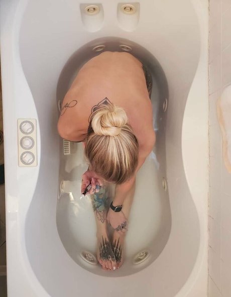 teen handjob onlyfans hot nude picture