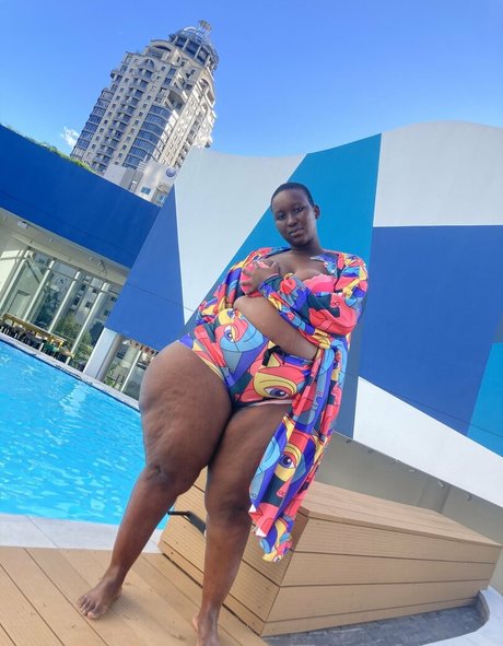 South African Thick erotic model pics