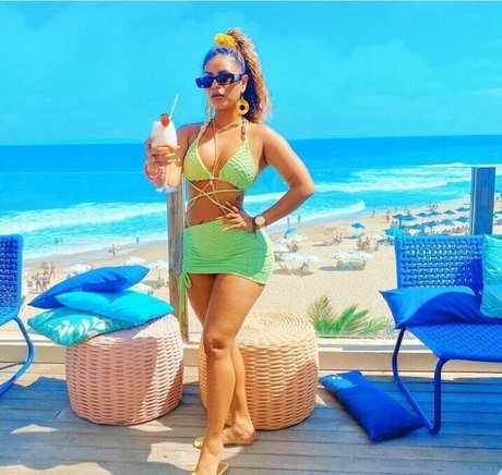 Mykaele Maylane Moraes star top gallery