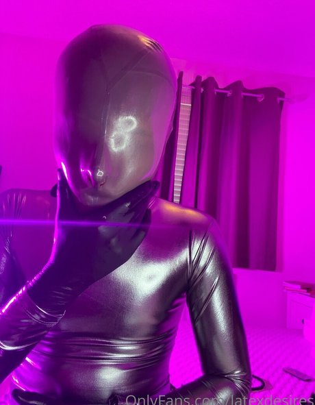 latexdesires model top archive