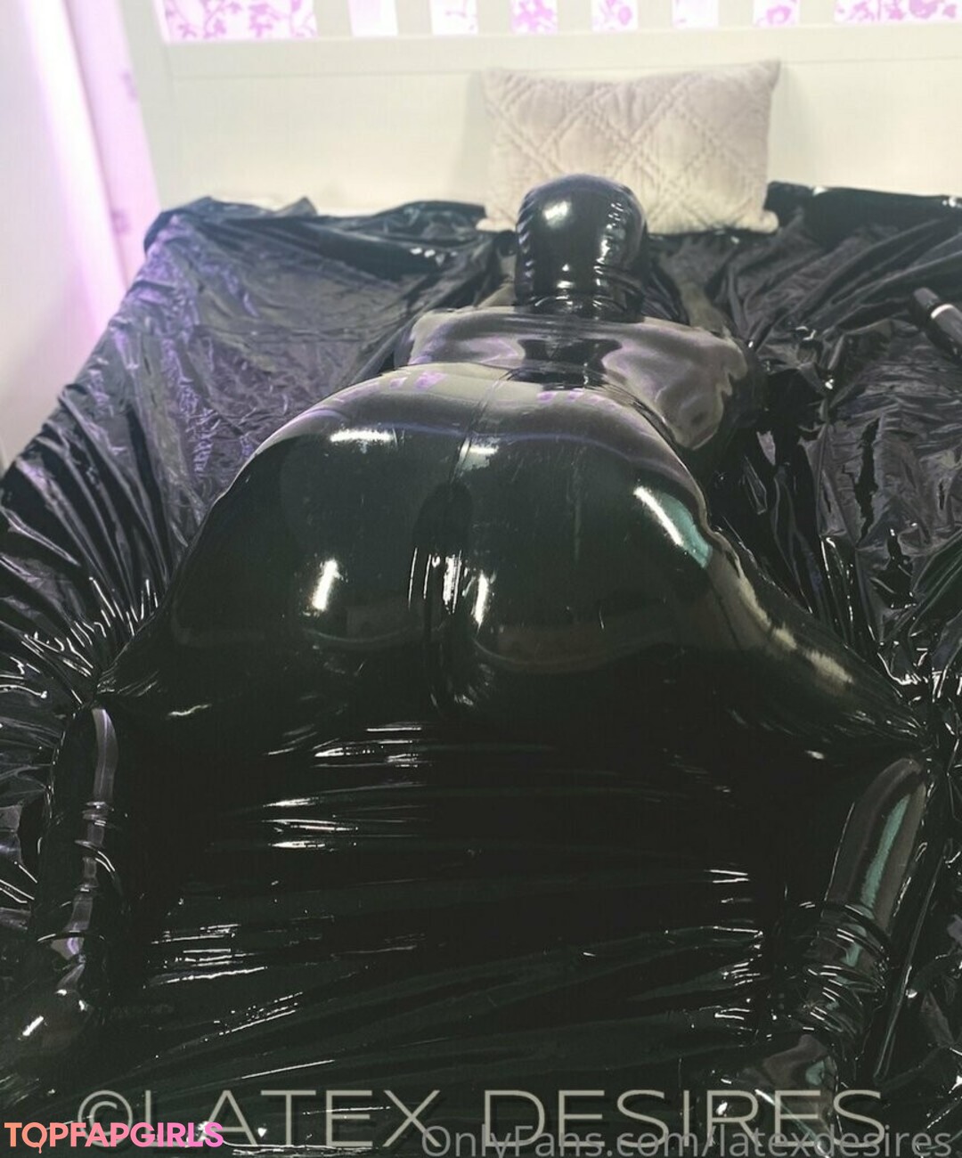 latexdesires exclusive actress img