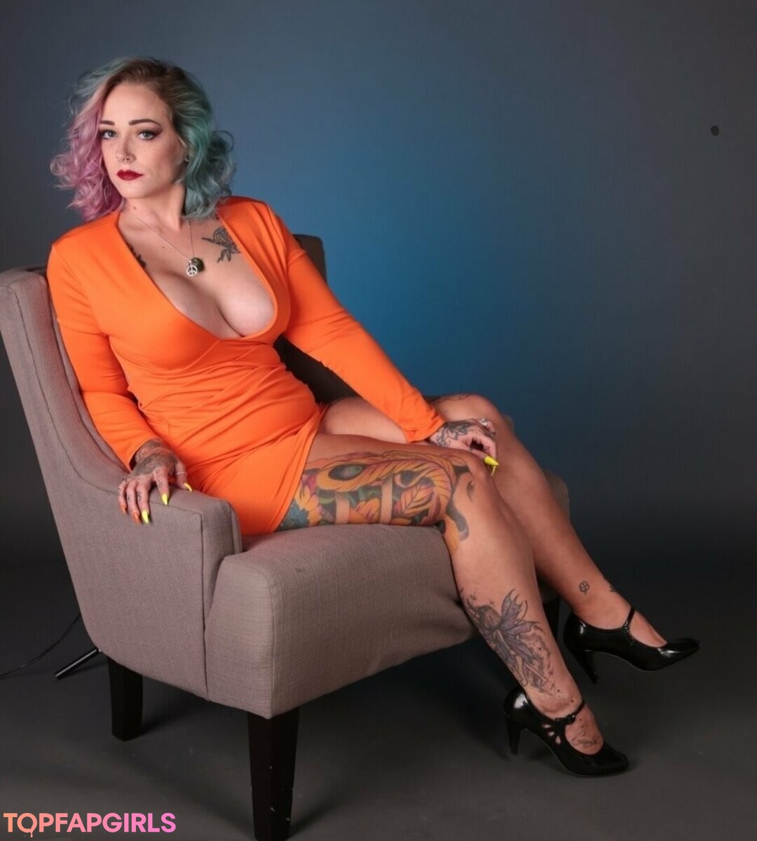 laniebfree nudes actress image