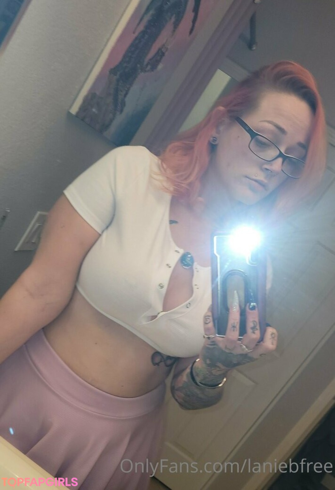 laniebfree exclusive model images