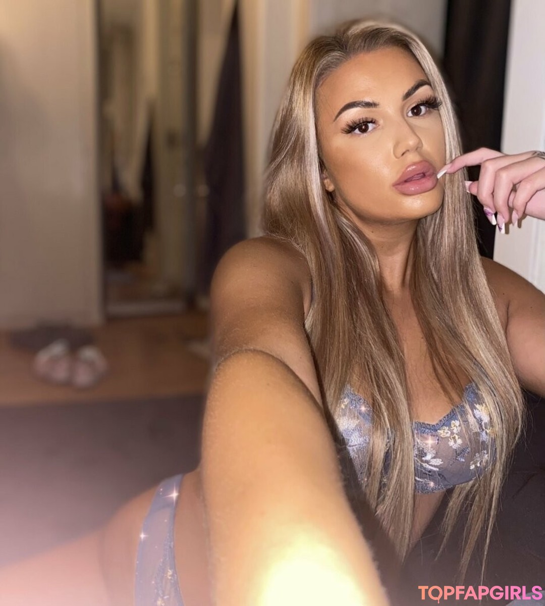 vivianangelica star gallery