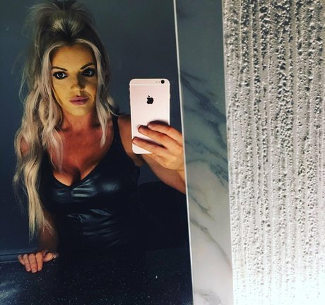 mature dildo onlyfans sexy nude picture