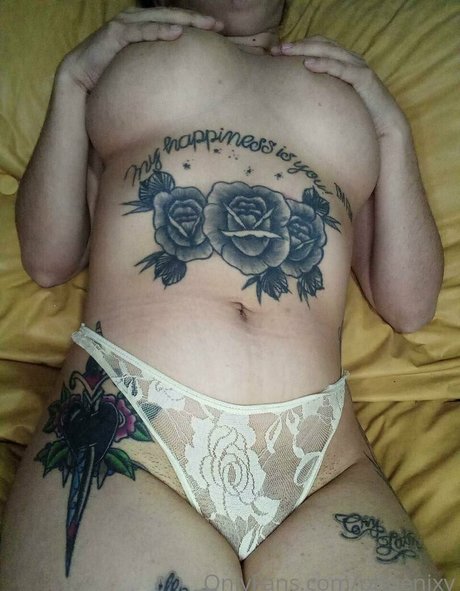 phoenixy naked star photos