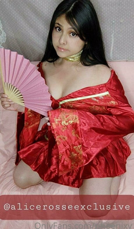 phoenixy high quality actress pic