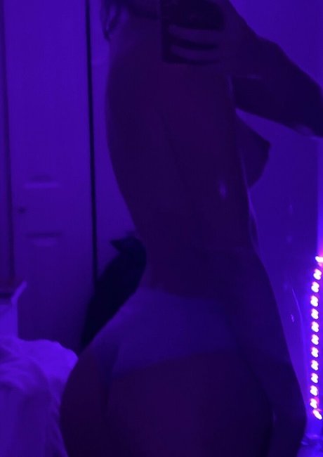 skiimaskslut666 naked star pictures