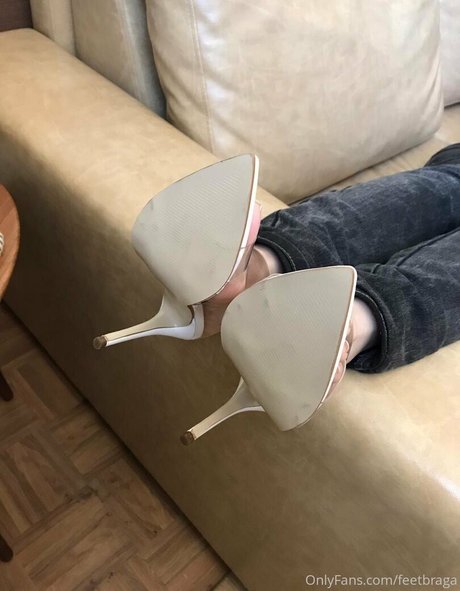 Feet Braga model adult archive