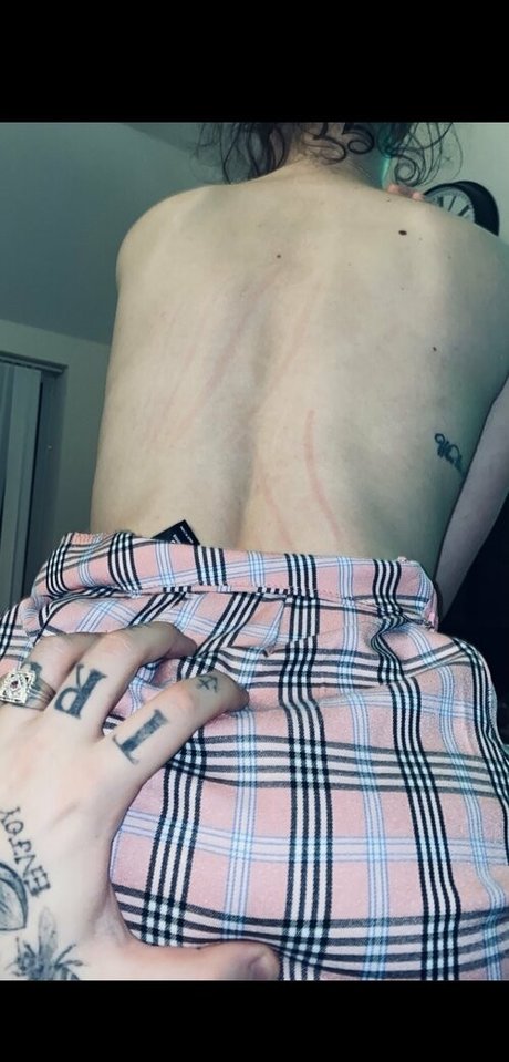 Abbie Haggar sexy model image