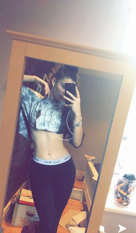 Abbie Haggar star xxx image