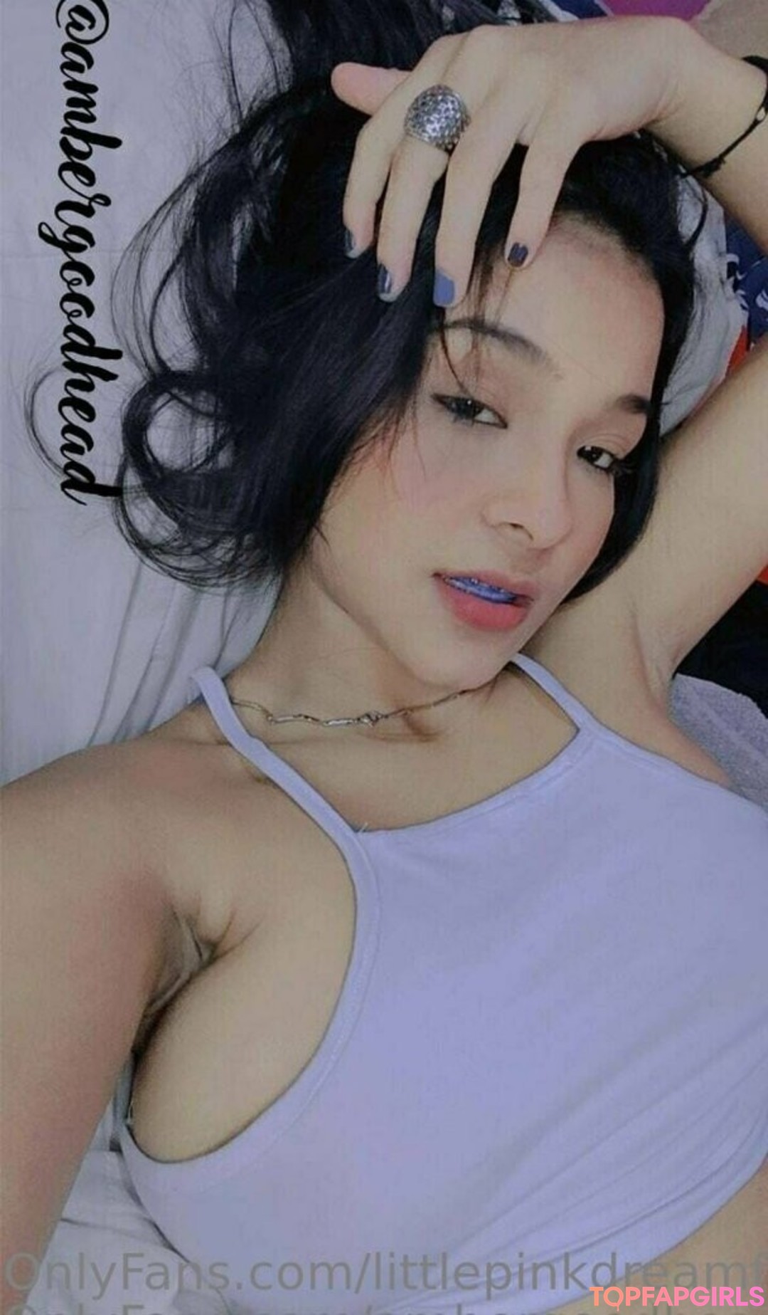 teen topless onlyfans erotic archive