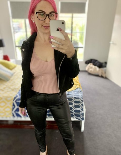 home alone mum beautiful star galleries