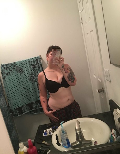 kirbyxx actress gallery