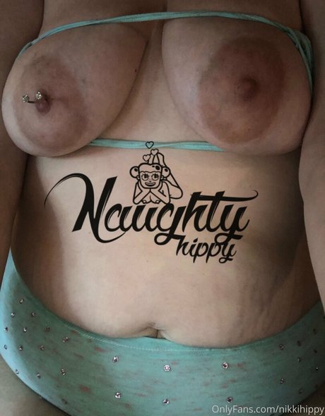 nikkihippy pornstar perfect images