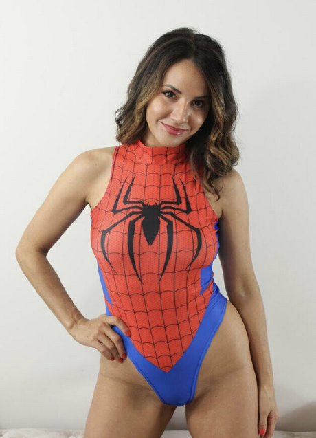 curvy lesbian onlyfans free sex archive