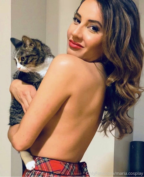 maria cosplay erotic actress image