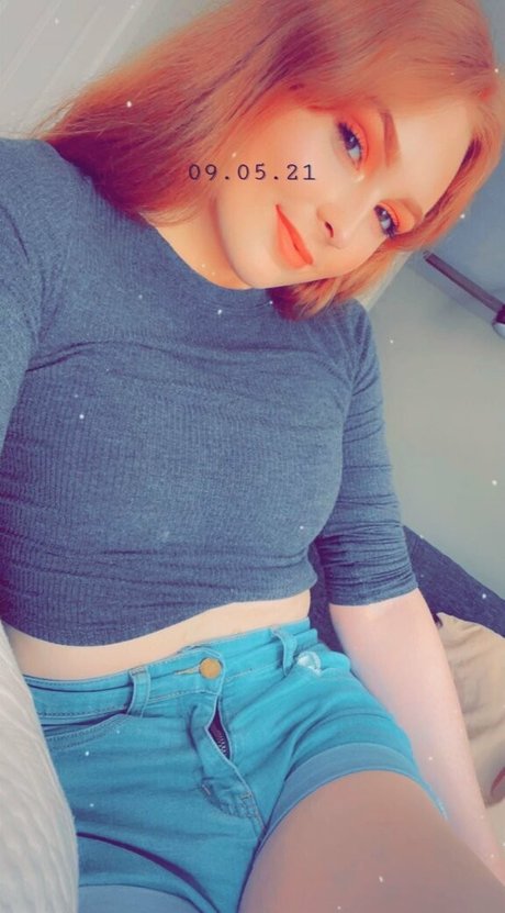 shy trans free star high quality photo