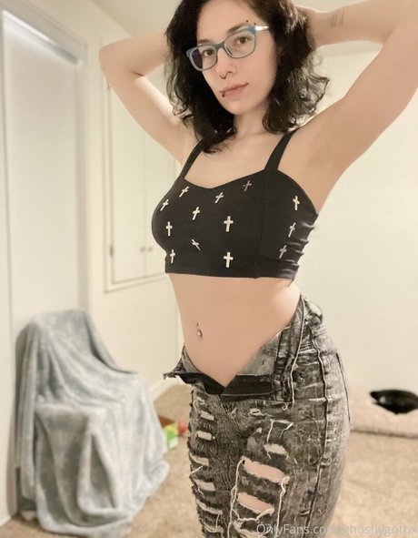 ghostlygothx pornstar nudes images