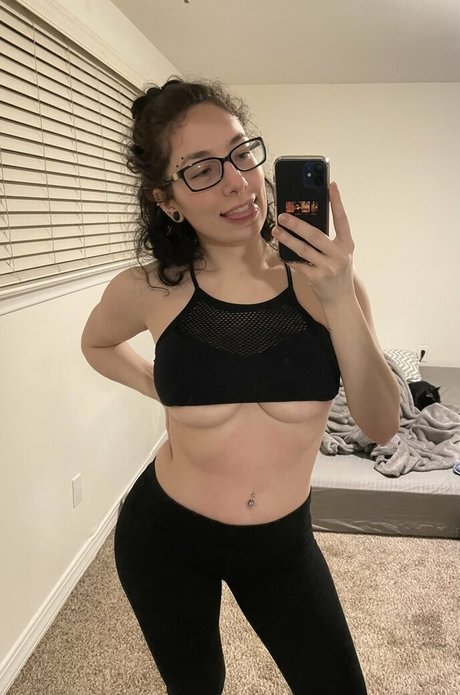 ghostlygothx pretty actress images