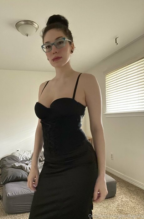 ghostlygothx model high quality images