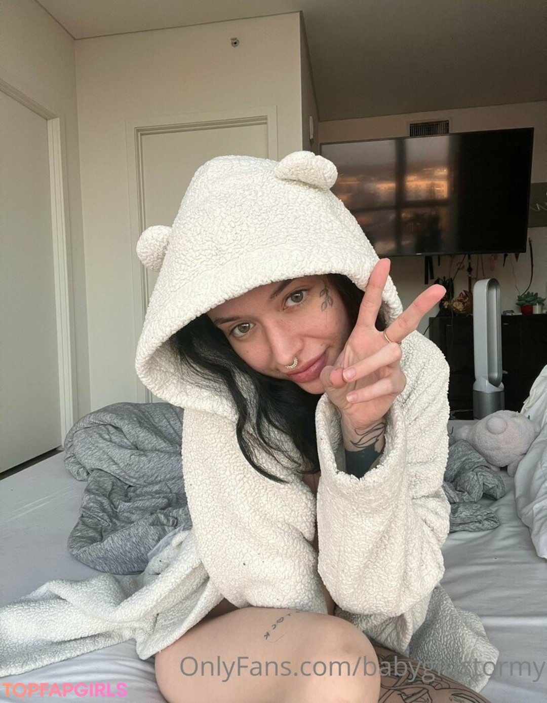 anime babe onlyfans hot sexy image